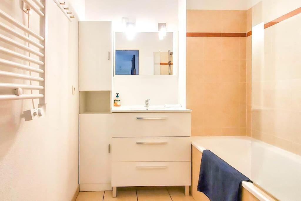 *Le Carpe Diem, Appartement 2 Chambres, Piscine, 2 Parking, Clim* Montpellier Esterno foto